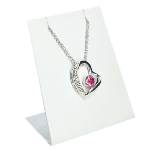Hegyikristály felhasználásával készült elegáns, strasszos, szív alakú medál Rose (Rózsaszín) színben. 100% bőrbarát. Elegáns viselet.